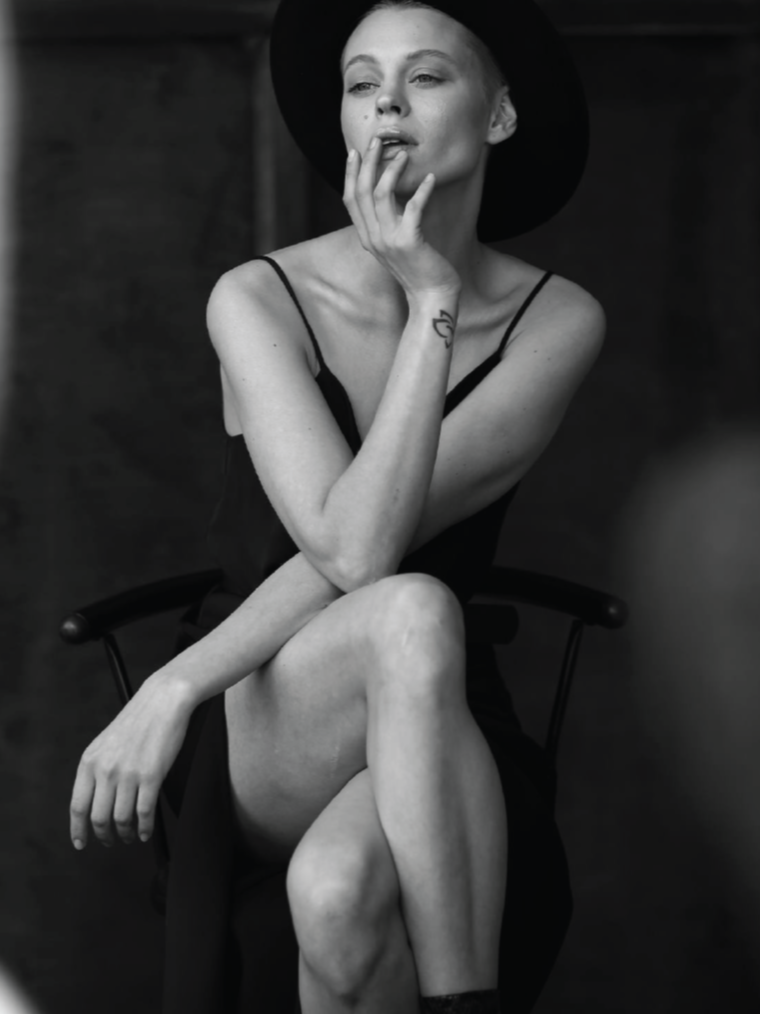 Composition and posing